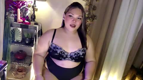 Snapshot of seductivecurvesxxx chatting on 04/19/26, 06:07 Its me Jazzi online show from 04/19/26, 06:07