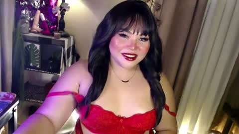 Snapshot of seductivecurvesxxx chatting on 06/15/26, 04:42 Its me Jazzi online show from 06/15/26, 04:42