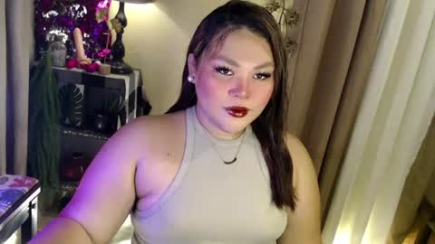 Snapshot of seductivecurvesxxx chatting on 06/20/26, 09:01 Its me Jazzi online show from 06/20/26, 09:01