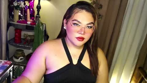 Snapshot of seductivecurvesxxx chatting on 07/05/26, 04:41 Its me Jazzi online show from 07/05/26, 04:41