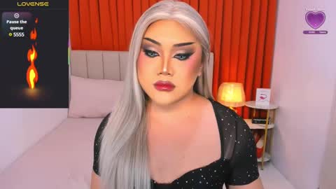 Snapshot of seductivelolalola chatting on 03/08/25, 12:44 Natalie Mefford online show from 03/08/25, 12:44