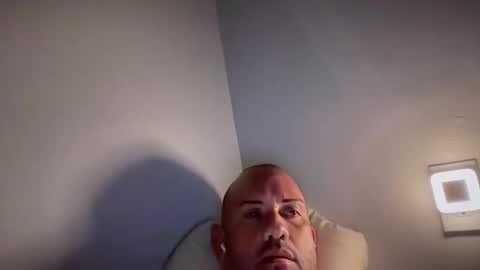 Snapshot of seductivesamantha23 chatting on 09/30/25, 05:34 BiItalatino4you online show from 09/30/25, 05:34