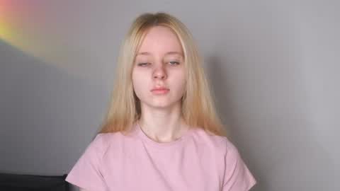 See Its honey bunny  im Lana online show from 06/09/26, 04:07