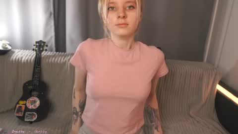 See Its honey bunny  im Lana online show from 07/10/26, 04:20