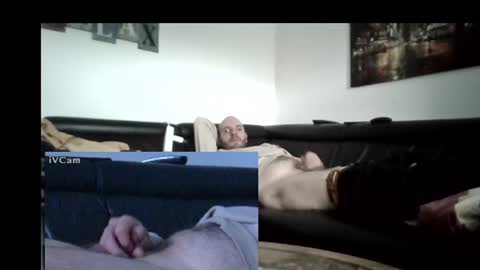 Snapshot of seeebi chatting on 10/05/25, 06:34 Sebastian online show from 10/05/25, 06:34