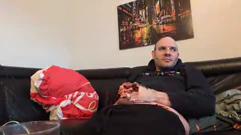 Sebastian online show from 03/09/26, 06:28