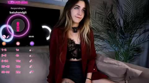 Slavia online show from 09/09/25, 04:17