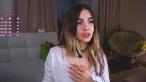 Slavia online show from 09/16/25, 04:19