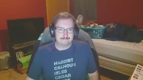 Snapshot of seek_1g chatting on 03/11/25, 04:43 seek_1g online show from 03/11/25, 04:43