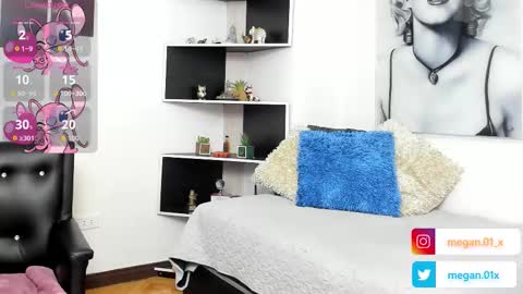 seelena_f online show from 12/03/25, 10:35