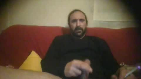 Snapshot of segaiolissimo chatting on 12/04/25, 11:35 segaiolissimo online show from 12/04/25, 11:35