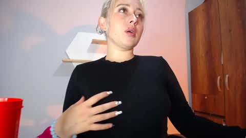 Yeyis  online show from 01/09/25, 02:43