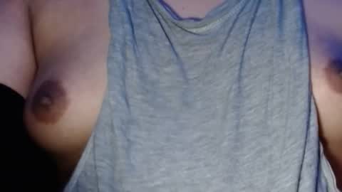 Snapshot of selda_ chatting on 12/24/24, 06:44 Selda online show from 12/24/24, 06:44