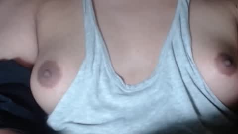 Snapshot of selda_ chatting on 01/04/25, 09:32 Selda online show from 01/04/25, 09:32