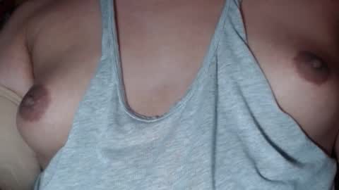 Snapshot of selda_ chatting on 01/26/25, 01:20 Selda online show from 01/26/25, 01:20