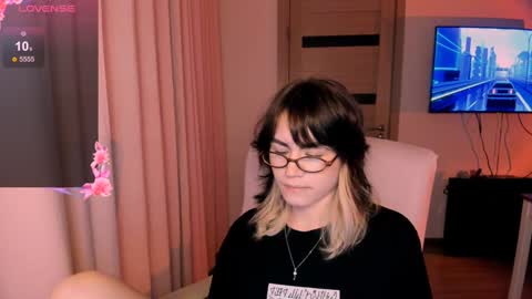 Snapshot of selectrra chatting on 12/24/24, 06:28 selectrra online show from 12/24/24, 06:28