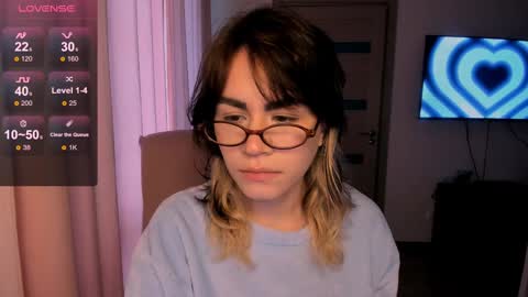 Snapshot of selectrra chatting on 01/10/25, 11:00 selectrra online show from 01/10/25, 11:00