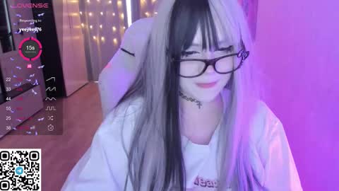 Selena  online show from 02/16/26, 08:10