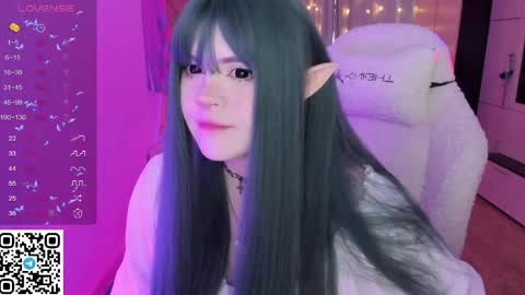 Selena  online show from 03/23/26, 05:33