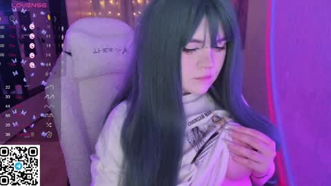 Selena  online show from 04/07/26, 05:41