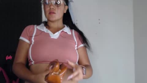 Gaby  but call me selena  instagram sele04angel1 online show from 11/12/25, 12:16