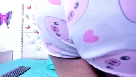 selena_beautyy online show from 01/12/26, 08:25