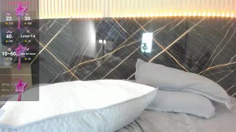 Snapshot of selena_diaz_ chatting on 02/20/26, 06:26 Selena online show from 02/20/26, 06:26