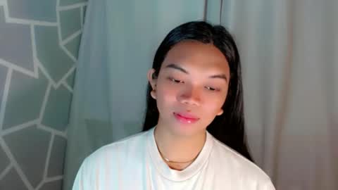 Selena online show from 03/15/26, 11:55