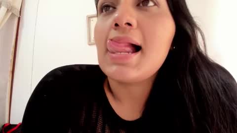 Snapshot of selena_jhonson1 chatting on 10/14/25, 03:46 Karen online show from 10/14/25, 03:46