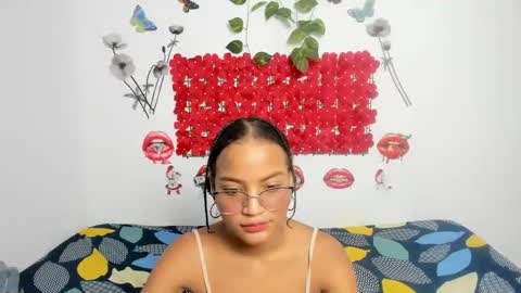 Snapshot of selena_sexi1 chatting on 11/30/25, 09:08 selena_sexi1 online show from 11/30/25, 09:08