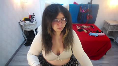 Selena Priscilla Blair Montenegro online show from 04/28/26, 12:53