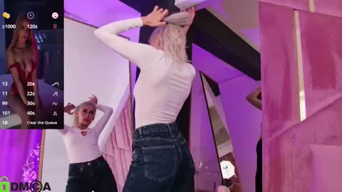 Snapshot of selenadaze chatting on 10/27/25, 08:07 Selena online show from 10/27/25, 08:07