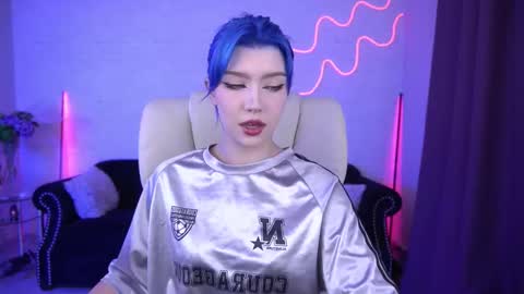 selenairis online show from 10/25/25, 08:47