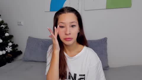 Selena online show from 01/06/26, 07:56