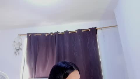 Snapshot of selene_king22 chatting on 09/17/25, 12:51 Alejandra  online show from 09/17/25, 12:51