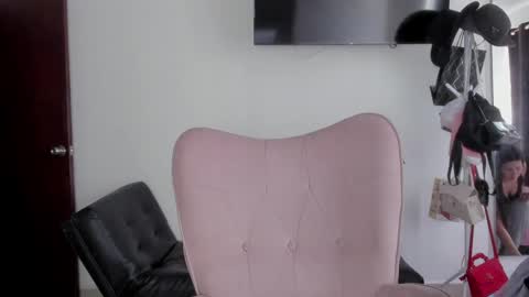 Alejandra  online show from 04/07/26, 02:39