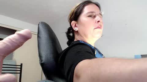 selene online show from 03/27/26, 10:09