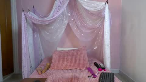 Snapshot of selene_moretti chatting on 06/02/26, 12:07 selene online show from 06/02/26, 12:07