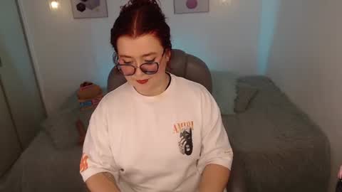 selene_rouse_ online show from 06/20/26, 10:56