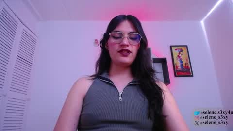 Snapshot of selene_s3xy chatting on 04/22/26, 06:53 selene_s3xy online show from 04/22/26, 06:53