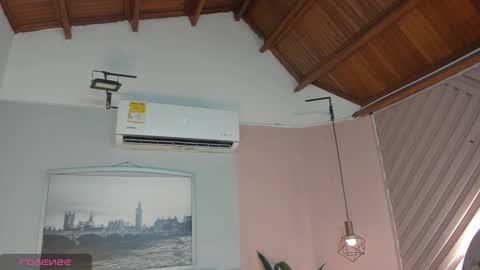 Selene online show from 10/12/25, 07:46