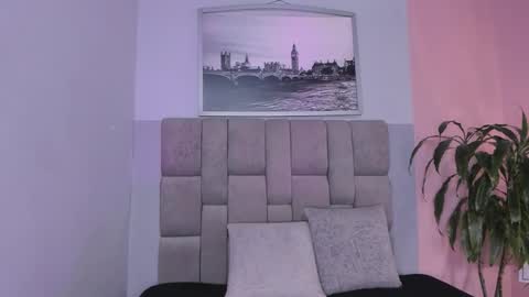 Selene online show from 02/05/26, 02:16