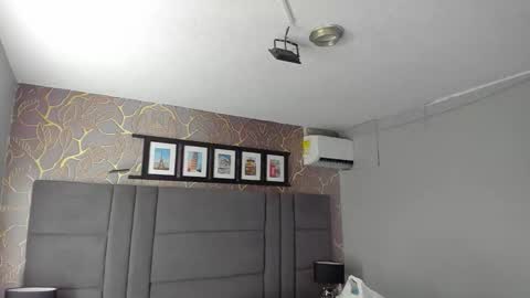 Selene online show from 02/15/26, 08:27