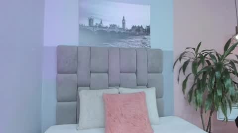 Selene online show from 07/29/26, 07:56