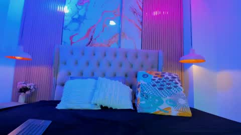 selene online show from 05/11/26, 07:11