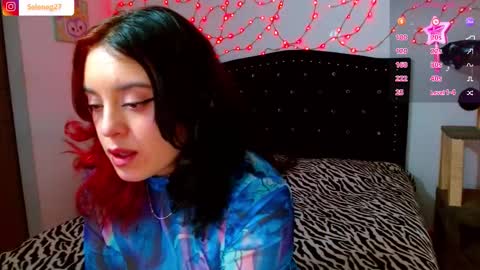 Snapshot of seleneg chatting on 01/16/26, 06:39 Selene G online show from 01/16/26, 06:39