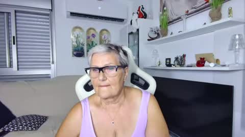 Selenna online show from 07/12/26, 04:42