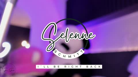 Selenne online show from 01/10/25, 08:59