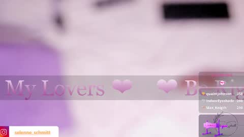 Selenne online show from 03/12/25, 07:06