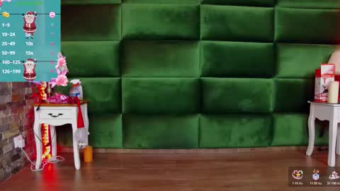 Snapshot of selensummer chatting on 12/19/25, 08:38 Selen online show from 12/19/25, 08:38